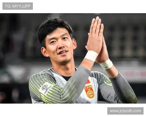 颜骏凌守护上海队大门重返巅峰之路展现顶级门将风采